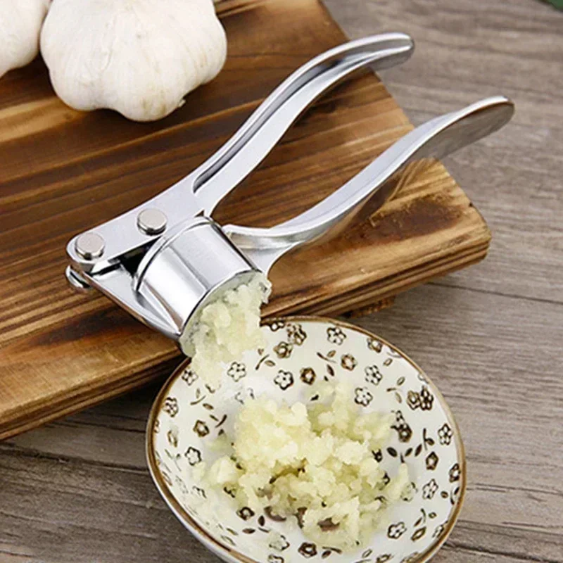Manual Stainless Steel Garlic  - đánh giá và giá Kitchen Gadgets You Must Have